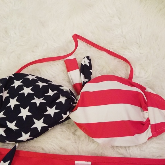 Ladies Red White & Blue Swimsuit Size XL - Picture 3 of 6
